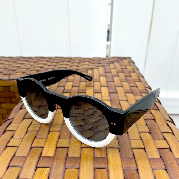 FlyGirls Accessories - Last Pair!! Fly Clyde POLARIZED 🌟